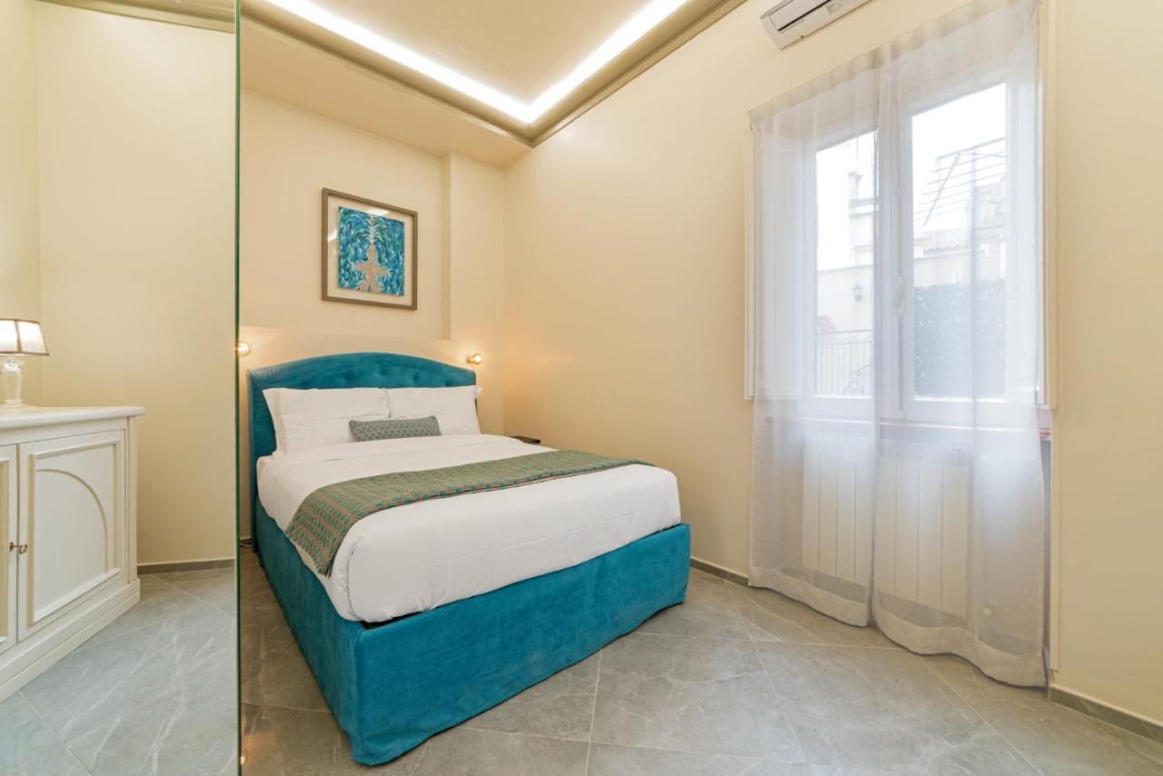 Bmga L Viapaola43 Palace Aparthotel Rom