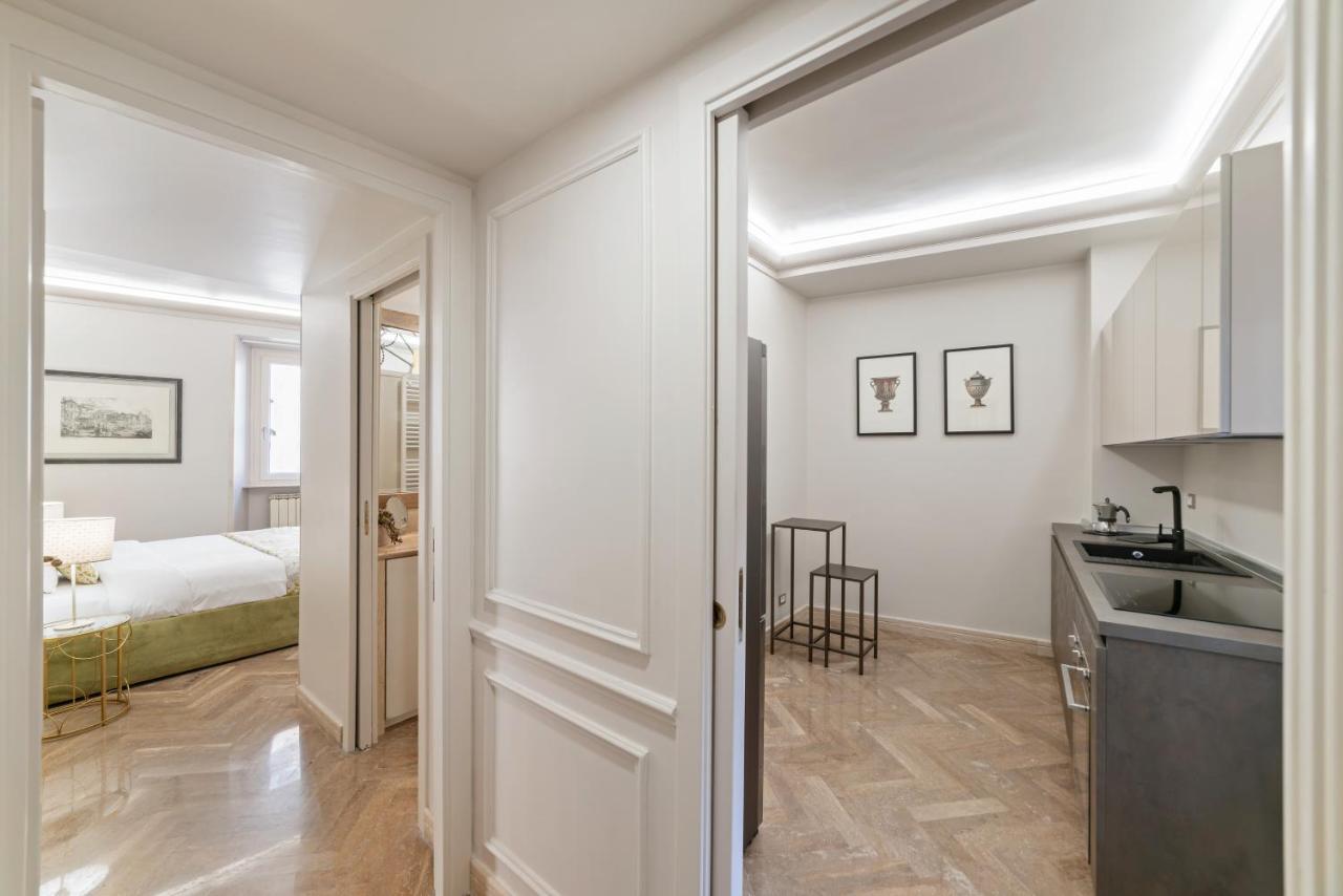 Bmga L Viapaola43 Palace Aparthotel Rom