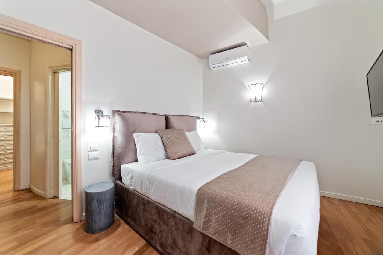 Bmga L Viapaola43 Palace Aparthotel Rom
